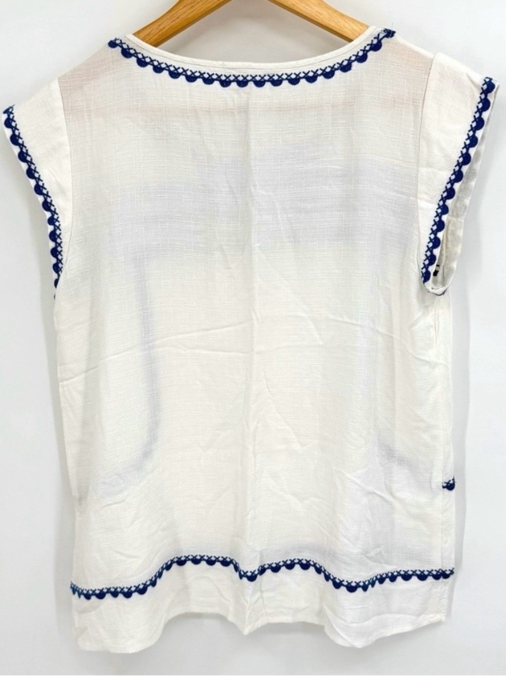 THML Womens Medium Blouse White Blue Embroidered Scallop Cap Sleeve Boho Peasant - Picture 2 of 6